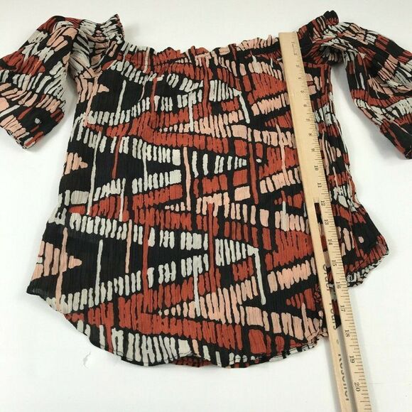BCBGMaxazria Off The Shoulder Top Short Sleeve - Picture 6 of 11